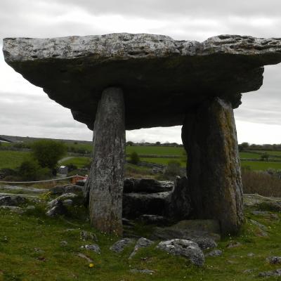 Poulnabrone