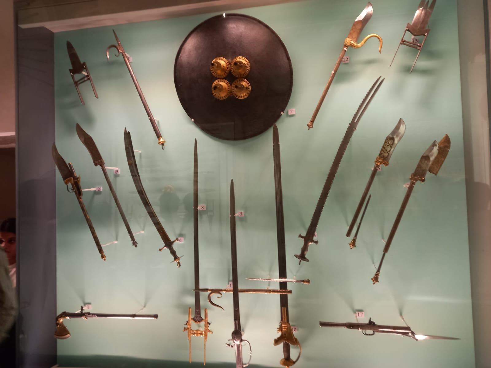 Armes