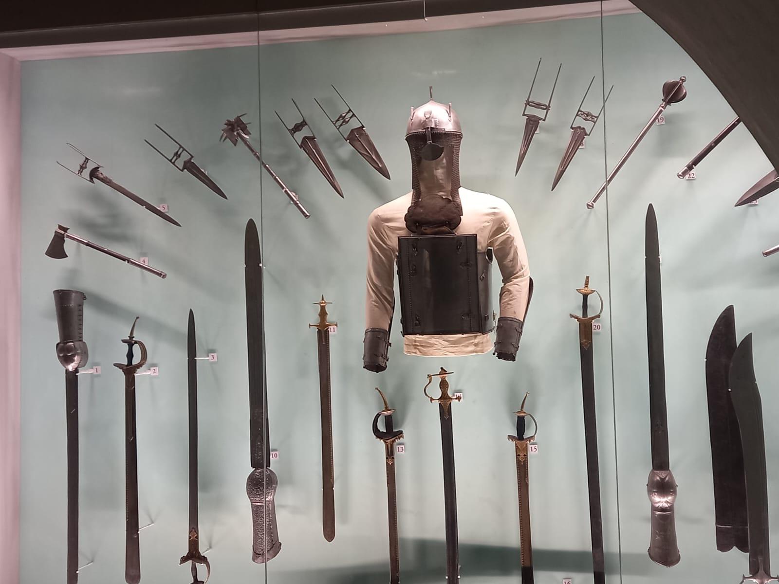Armes